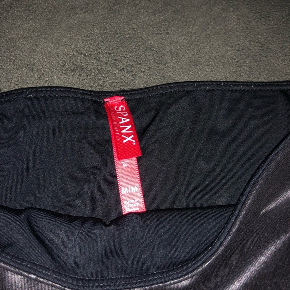 Black Faux Leather Leggings - Picture 3 of 4